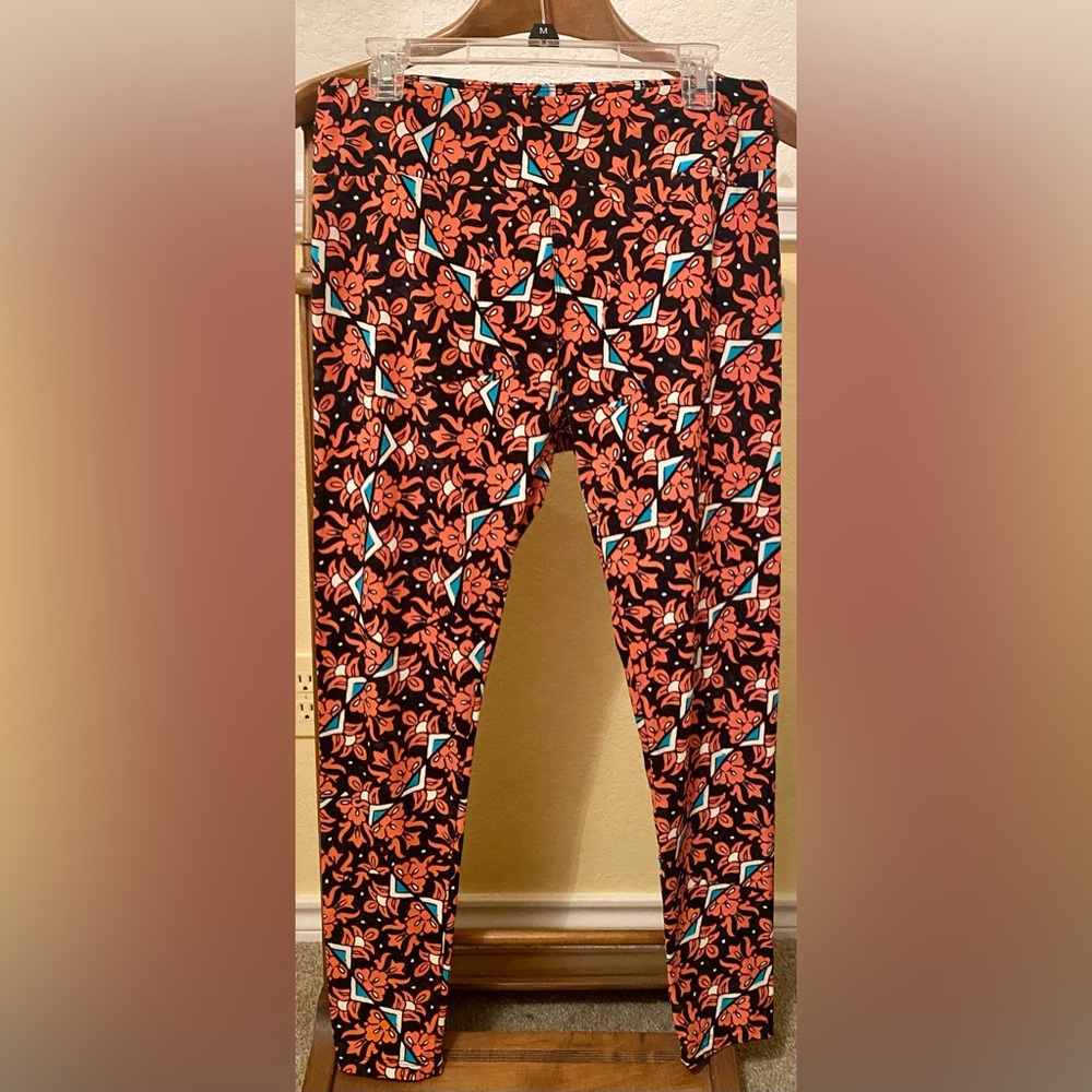 LuLaRoe Tall and Curvy Pink and Blue Leggings